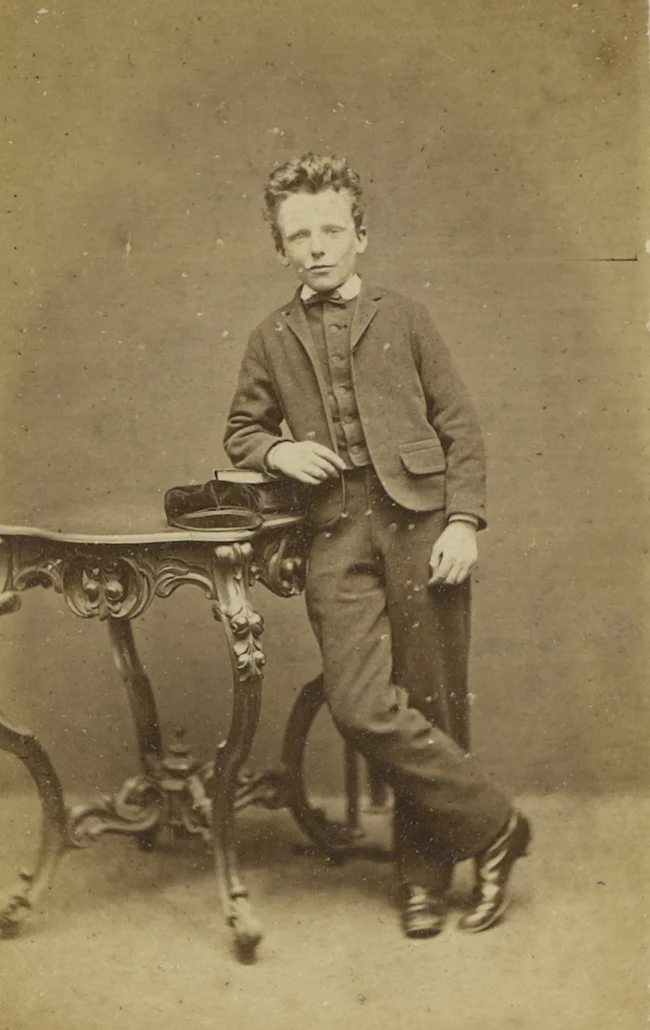 Foto van Theo van Gogh op dertienjarige leeftijd, 1870-1871